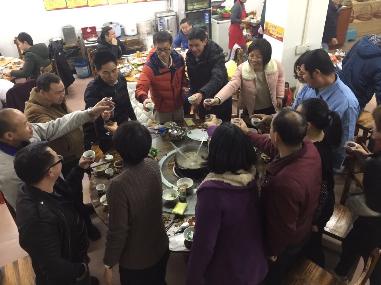 精英齊聚，飛凌萬里——南方鋁業(yè)年終聚餐活動圓滿結(jié)束