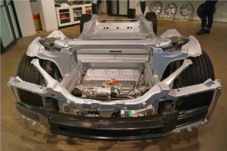 南方鋁業(yè)緊抓契機 創(chuàng)新助推工業(yè)型材發(fā)展