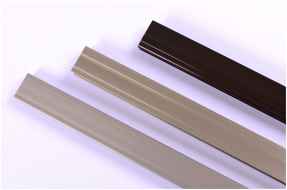 南方鋁業(yè)建筑型材產(chǎn)品細(xì)節(jié)展示 南方鋁業(yè)建筑型材產(chǎn)品細(xì)節(jié)展示