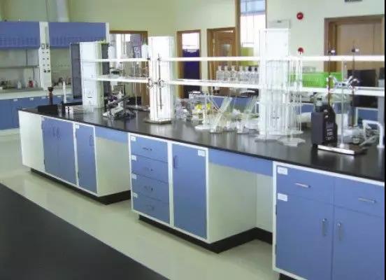 南方鋁業(yè)鋁型材檢測(cè)中心